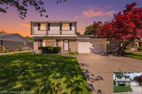 Photo of 27646 Pierce Street, Southfield City, MI 48076 (MLS # 20261039002)