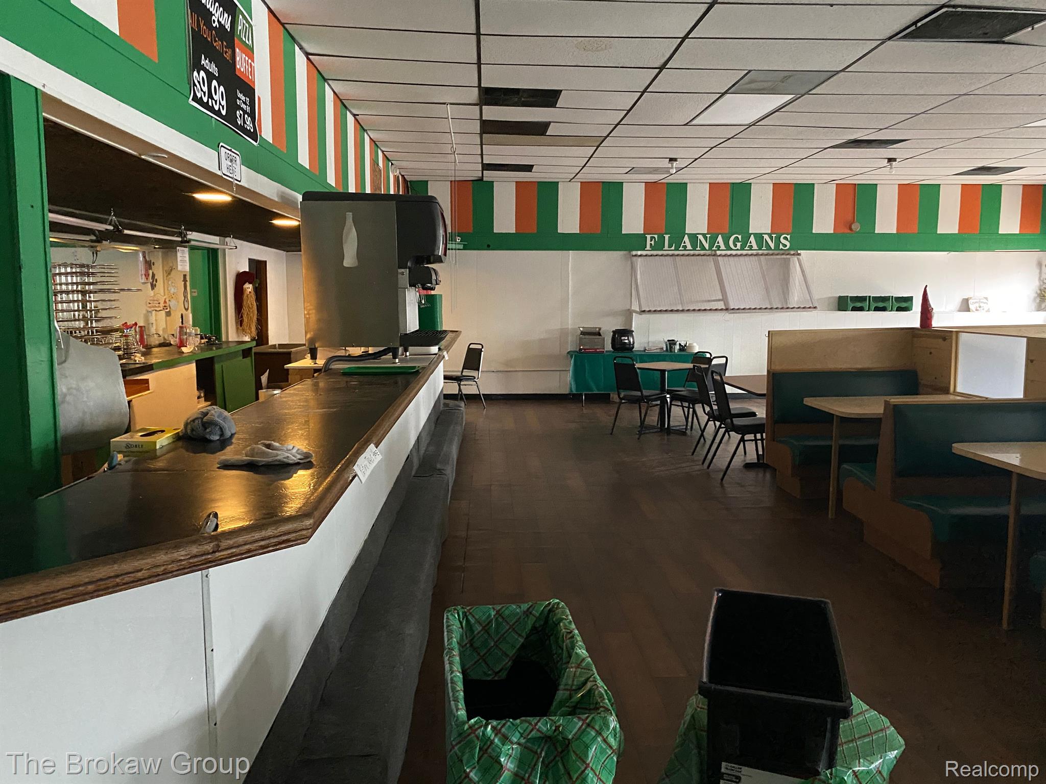 4 E NEPESSING Street