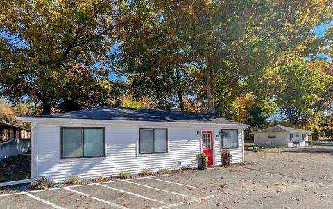 50463 M152 Silver Creek Township MI 49047