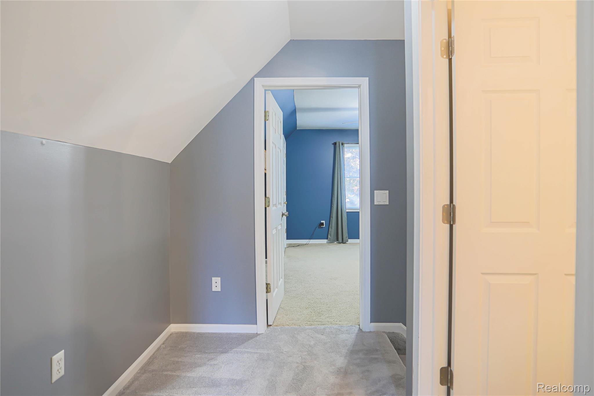 Clyde Township, Michigan 48049, United States, 3 Bedrooms Bedrooms, ,3 BathroomsBathrooms,Residential,Pending,226583