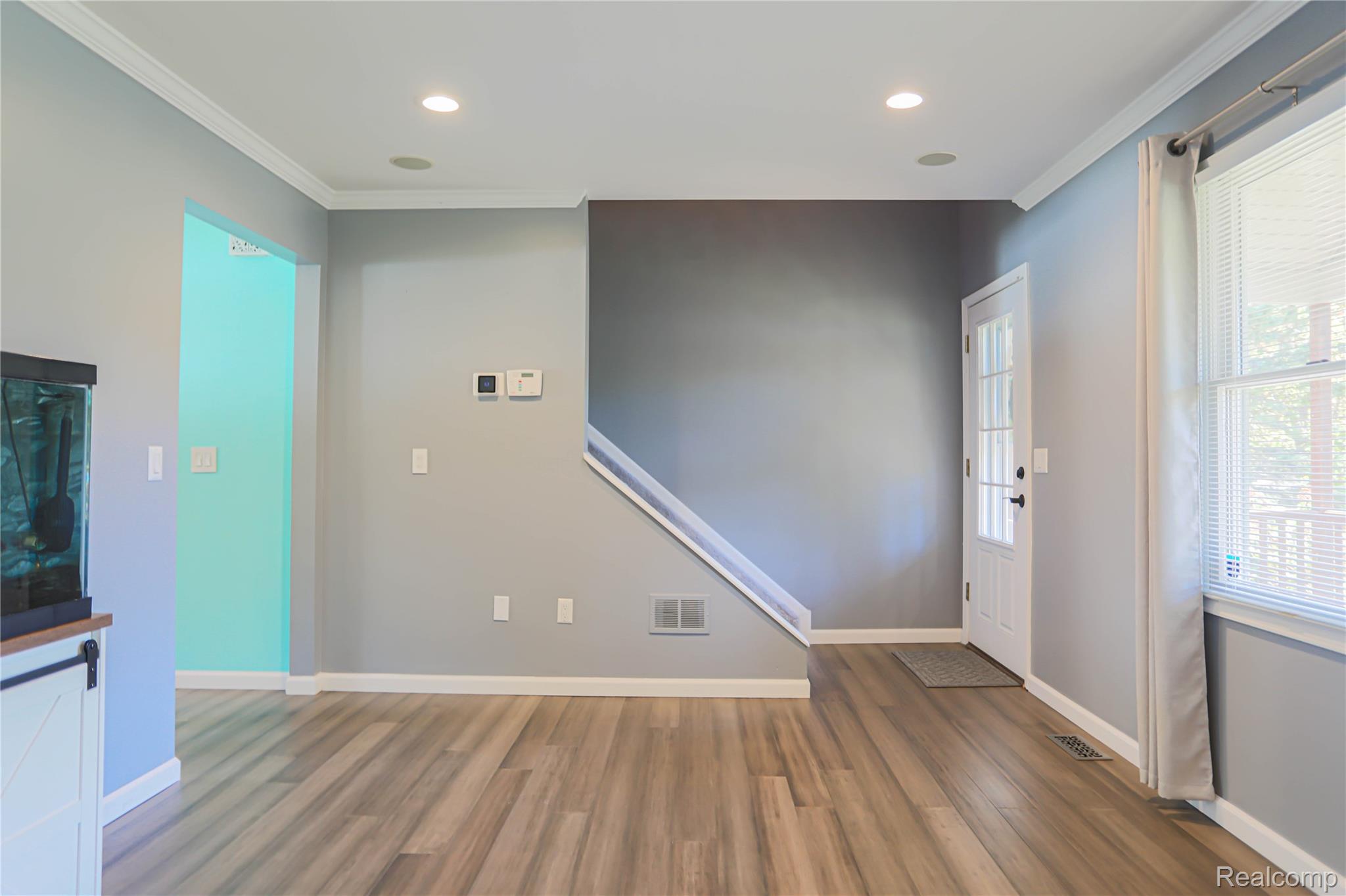 Clyde Township, Michigan 48049, United States, 3 Bedrooms Bedrooms, ,3 BathroomsBathrooms,Residential,Pending,226583