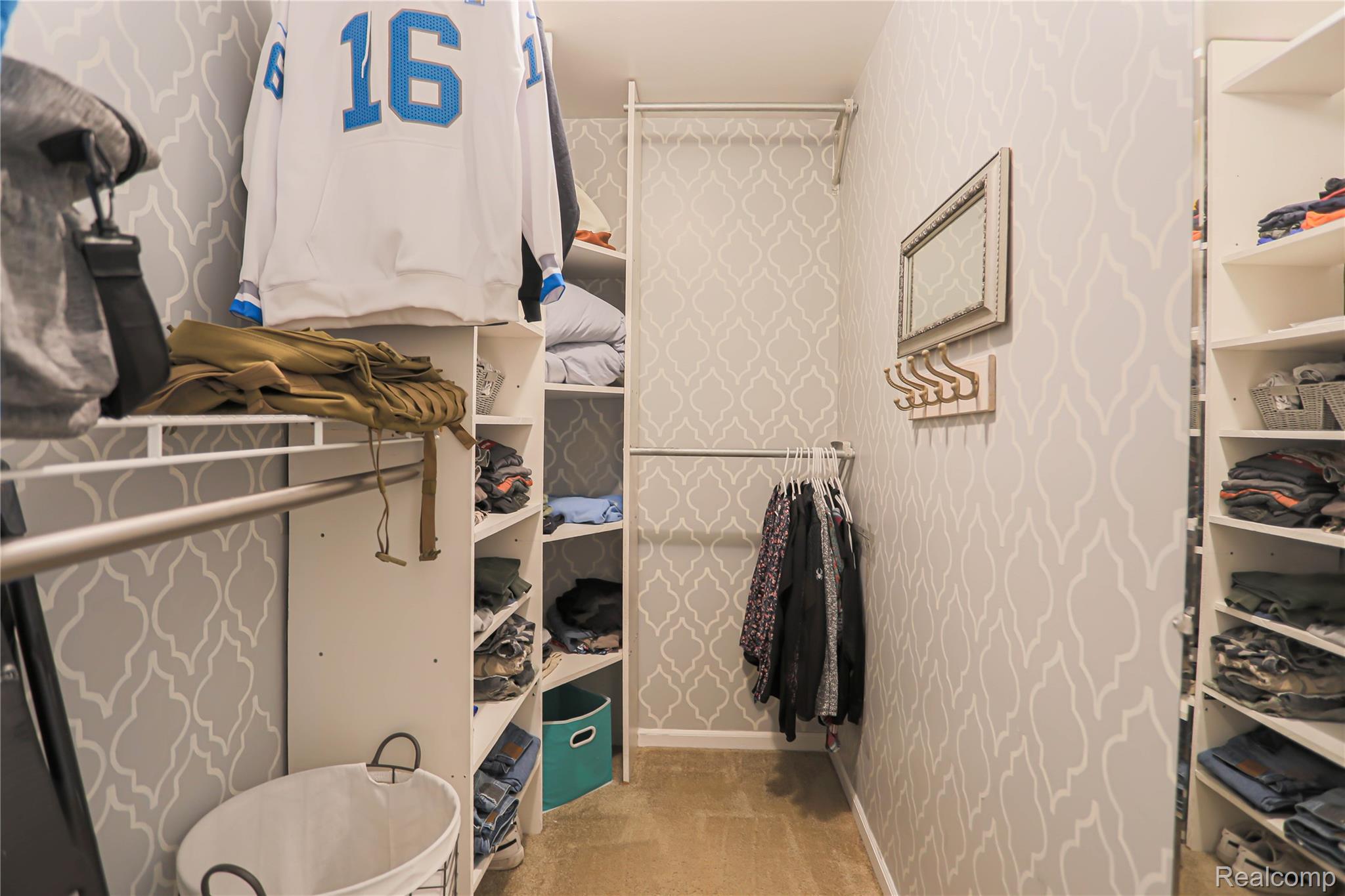 Clyde Township, Michigan 48049, United States, 3 Bedrooms Bedrooms, ,3 BathroomsBathrooms,Residential,Pending,226583