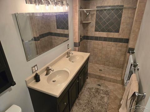 A home in SaginawCharterTownship_Saginaw