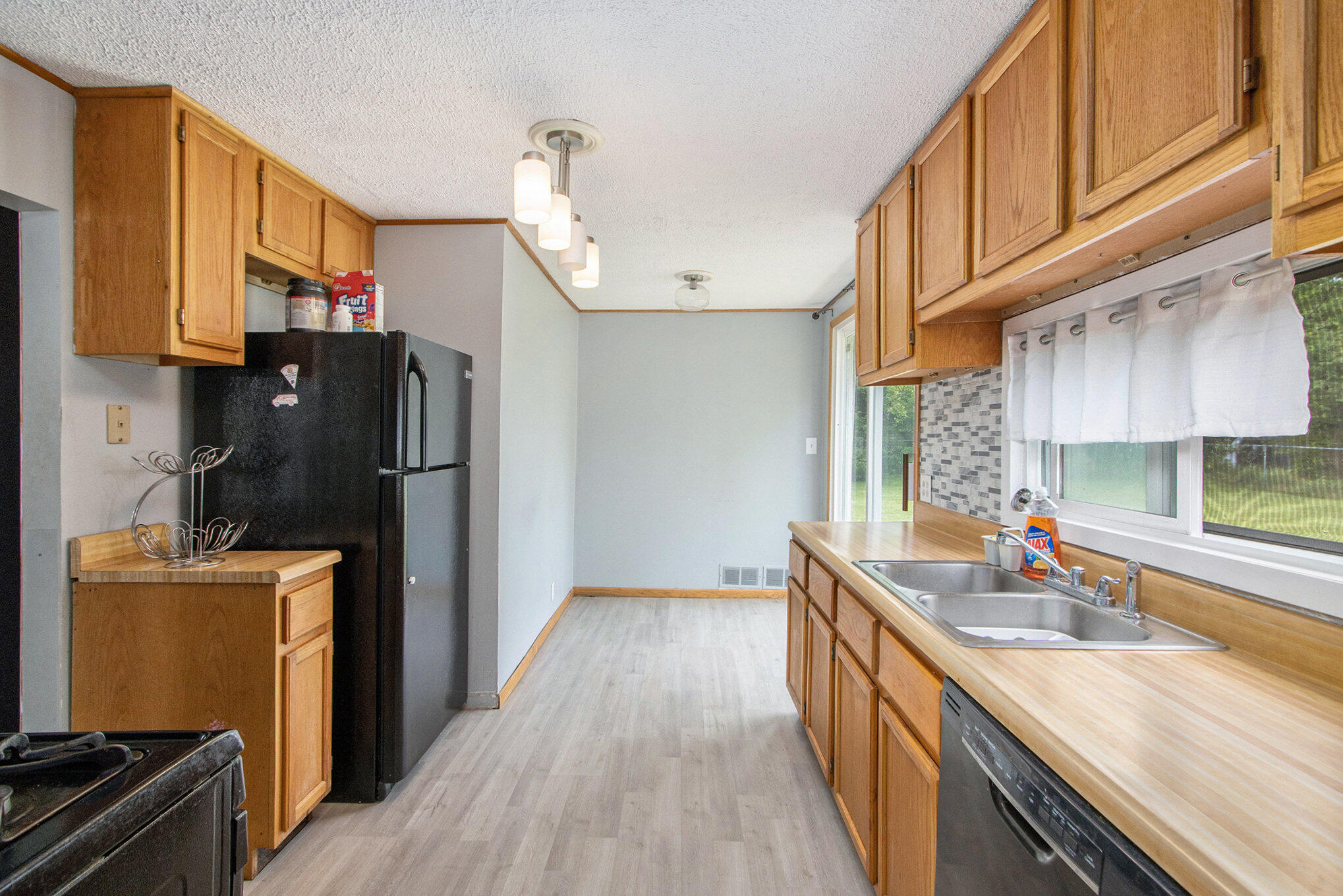 Kalamazoo City, Michigan 49008, United States, 3 Bedrooms Bedrooms, ,1 BathroomBathrooms,Residential,Active,169226