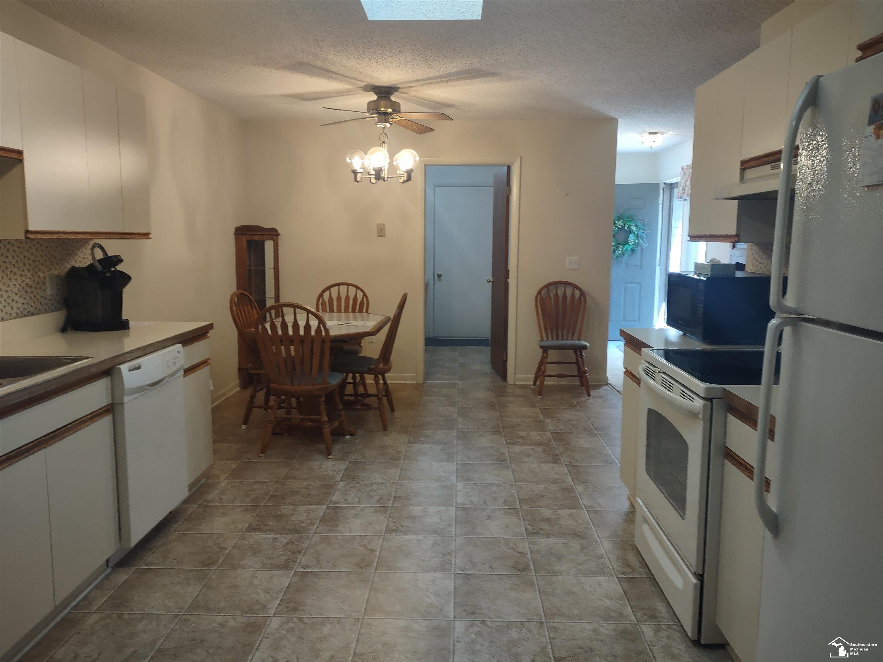 19040 OTTO Court