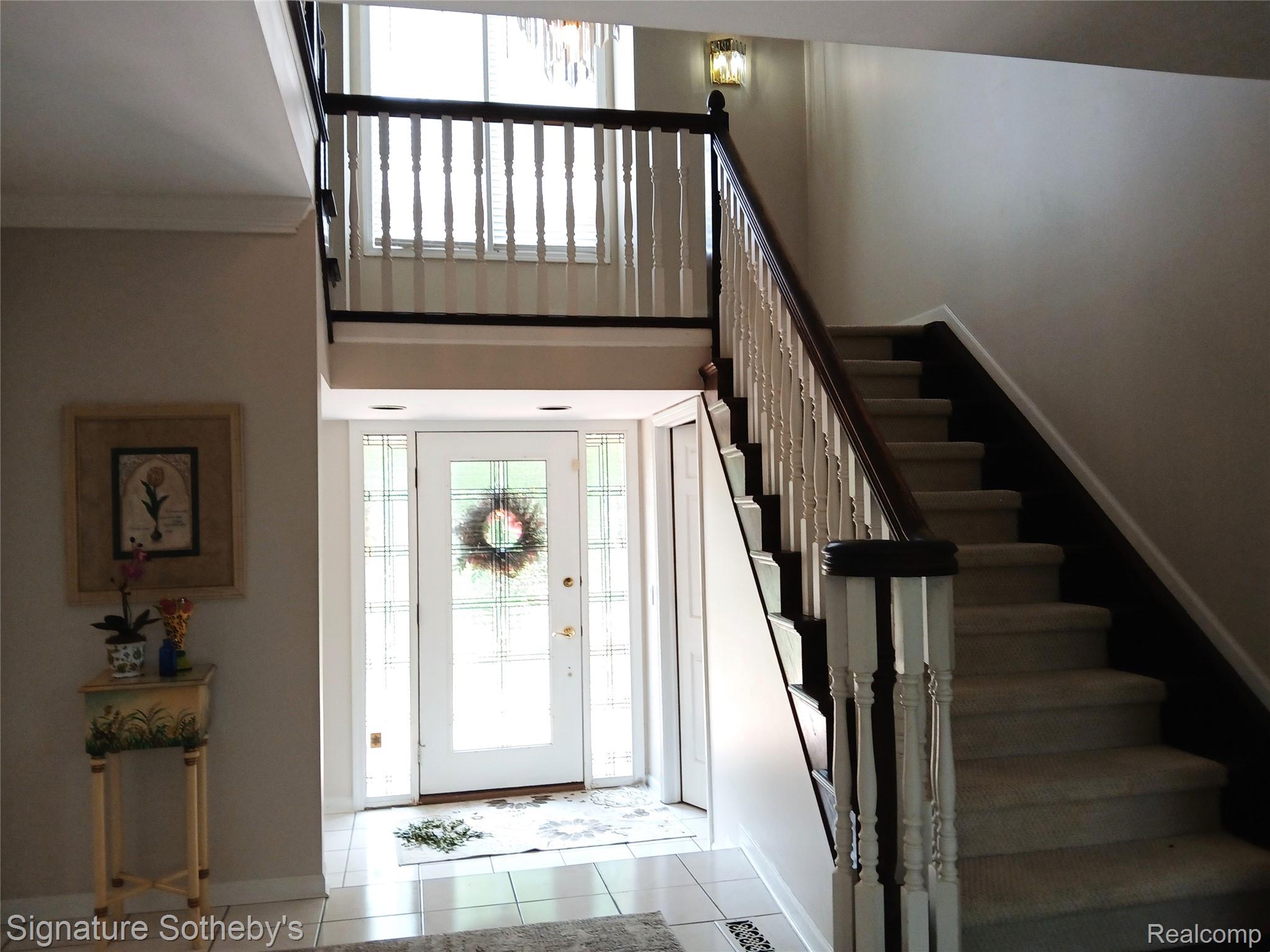 6383 Catalpa Court