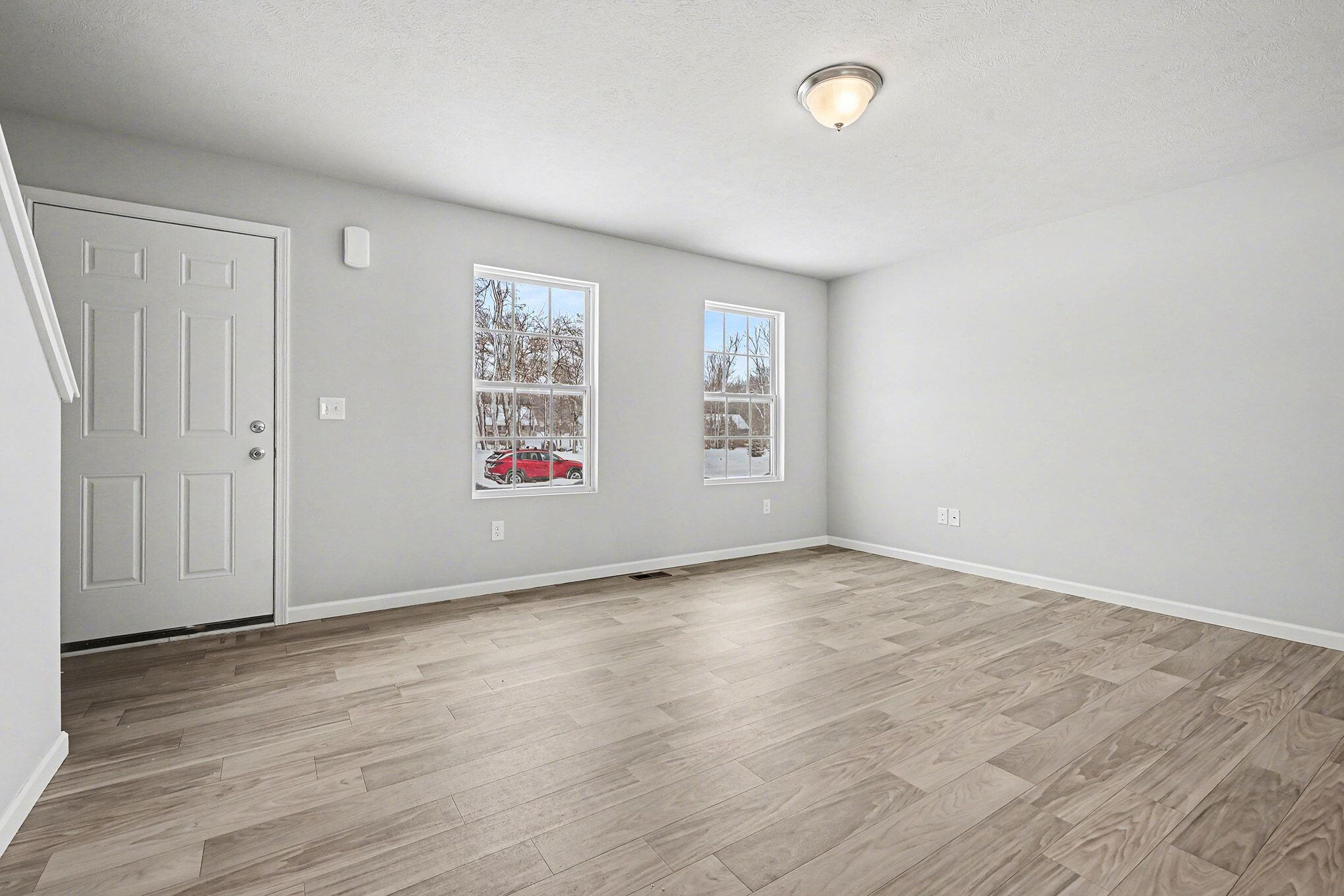 48692 Silver Oaks Boulevard