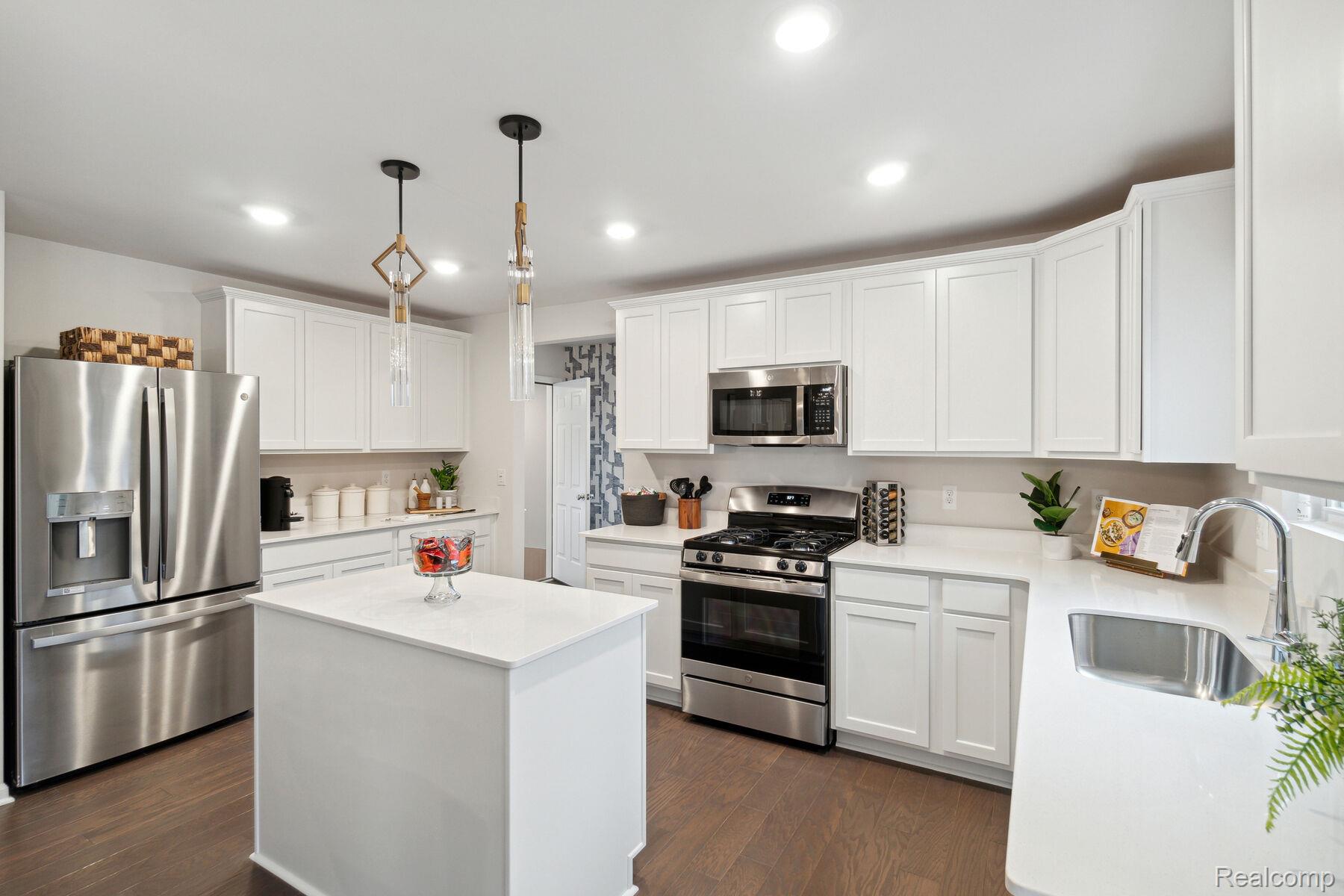 4190 Cedar Lane