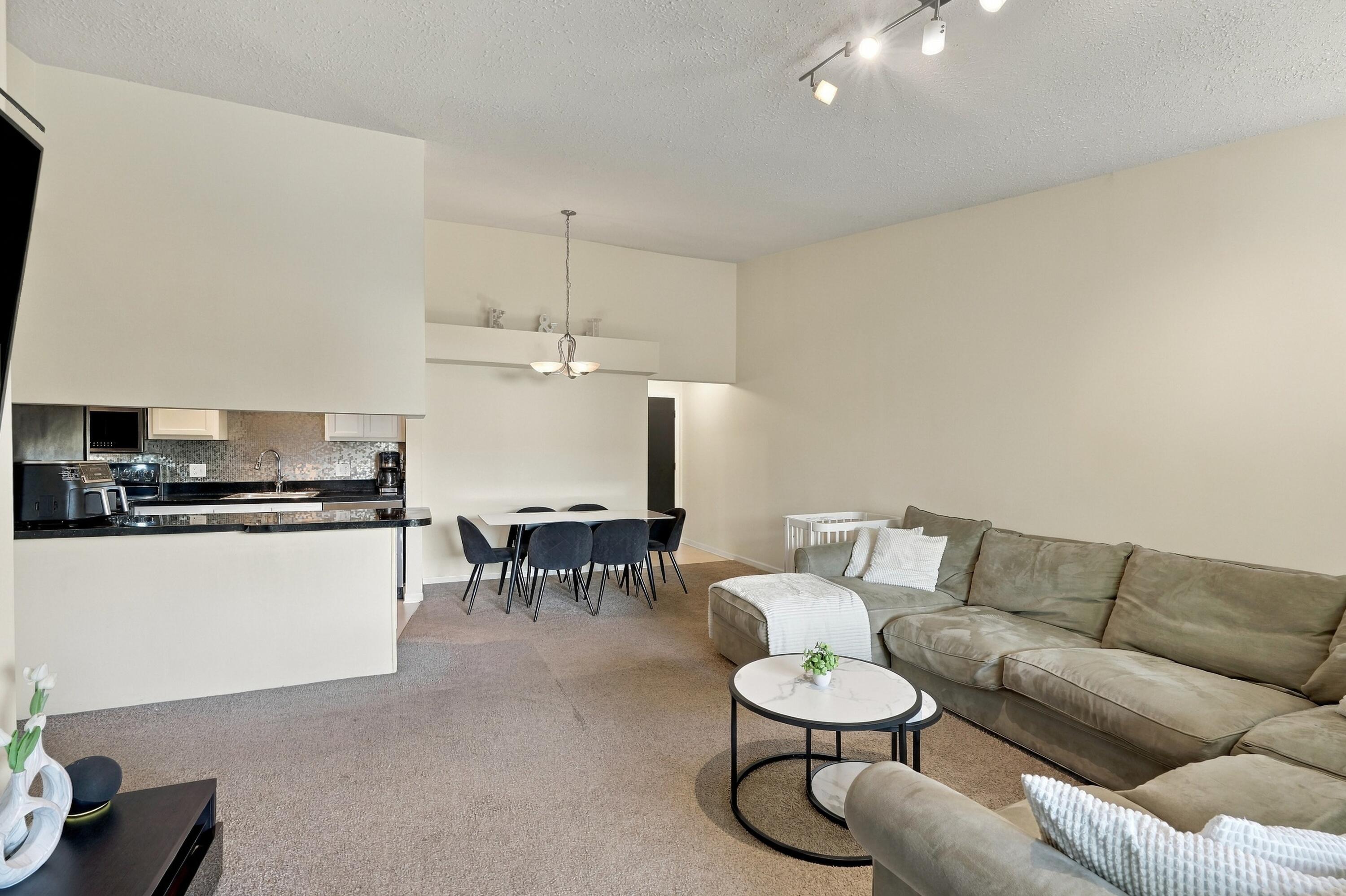 9634 Sawgrass Court 7