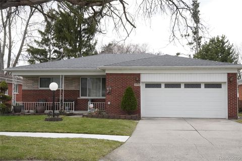 19445 McIntyre Street Detroit City MI 48219