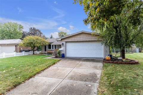 14285 Adams Street Livonia City MI 48154