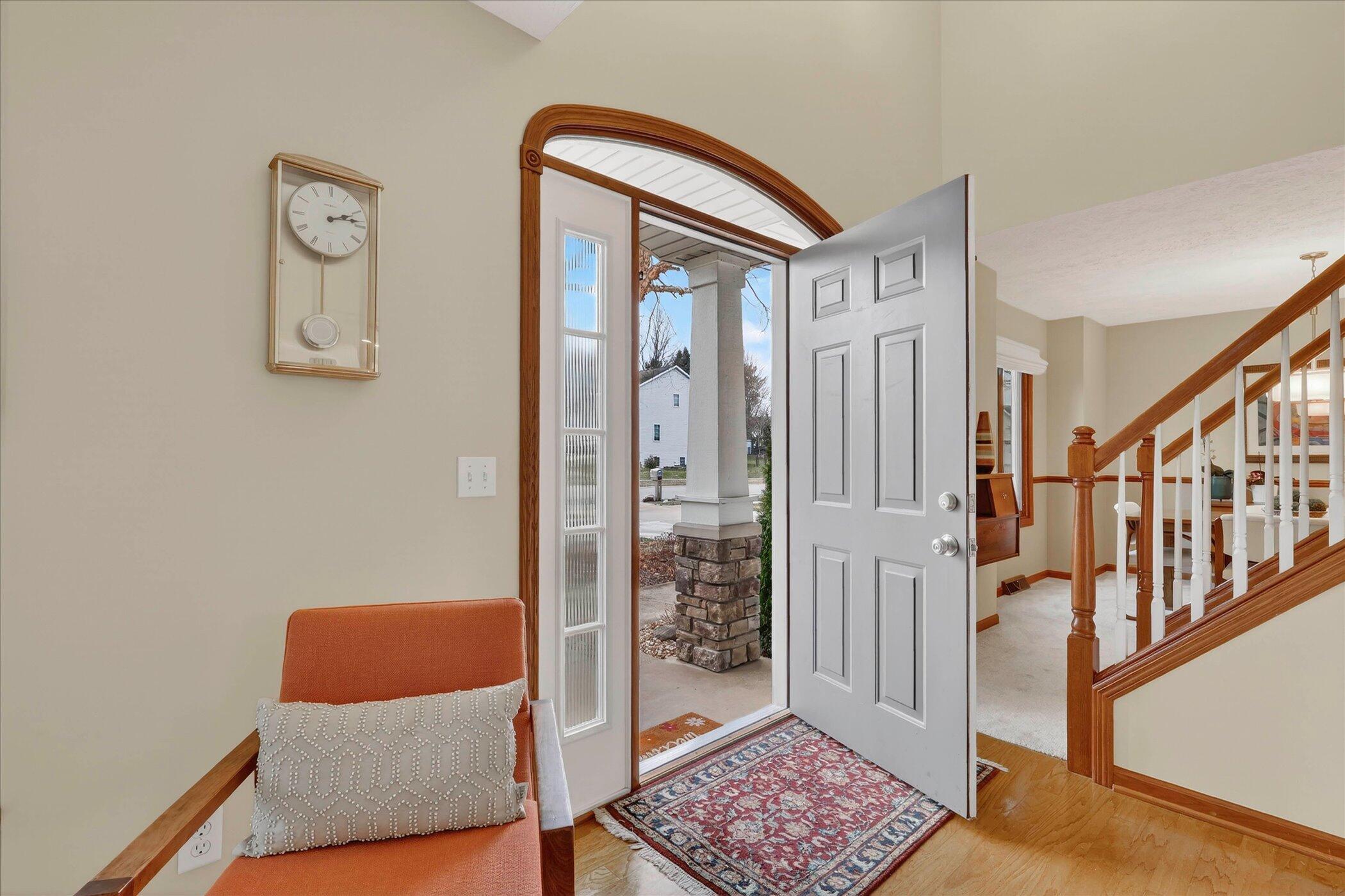 2719 Pine Dunes Drive SW