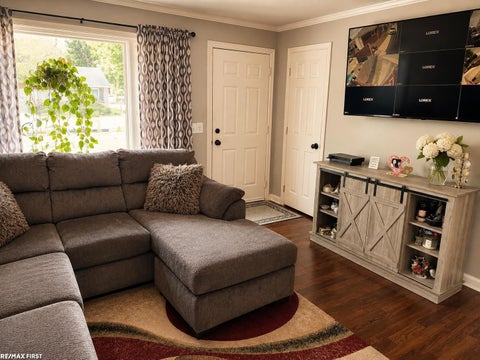 Tiny photo for 28059 Bohn Street, Roseville City, MI 48066 (MLS # 58050224779)