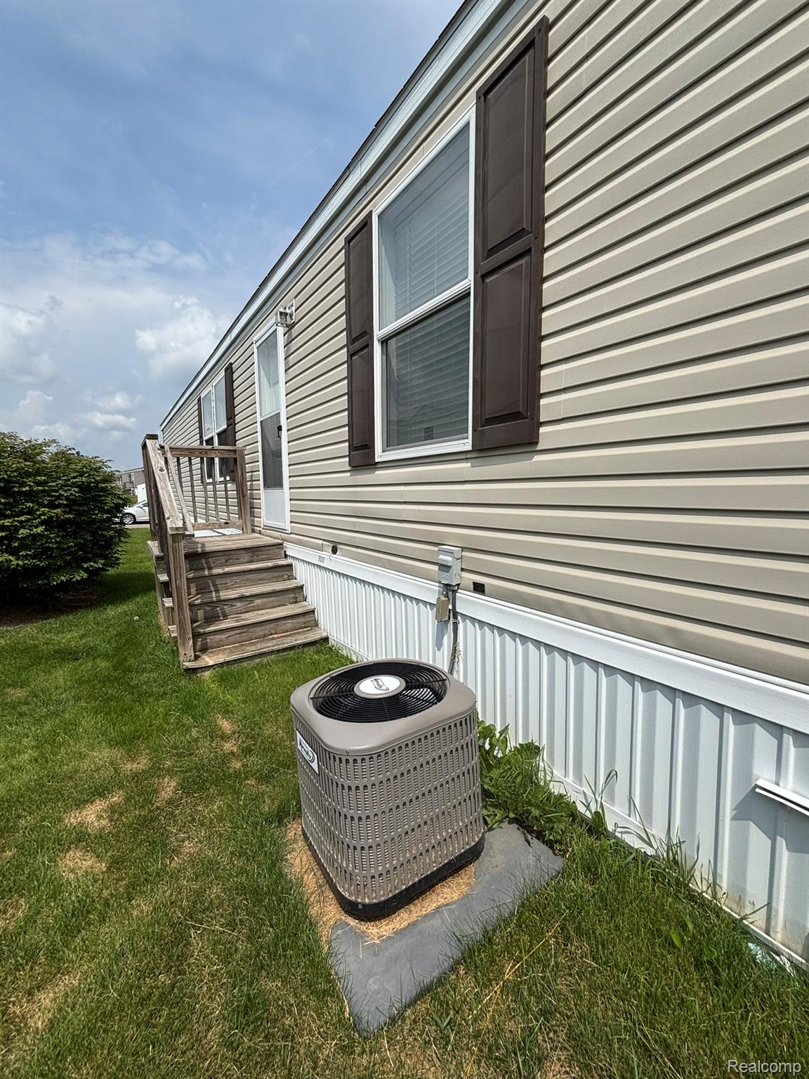 220 Pheasant Lane