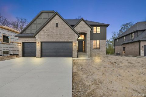 Photo of 50419 Arcadia Drive, Macomb Township, MI 48042 (MLS # 20261032841)