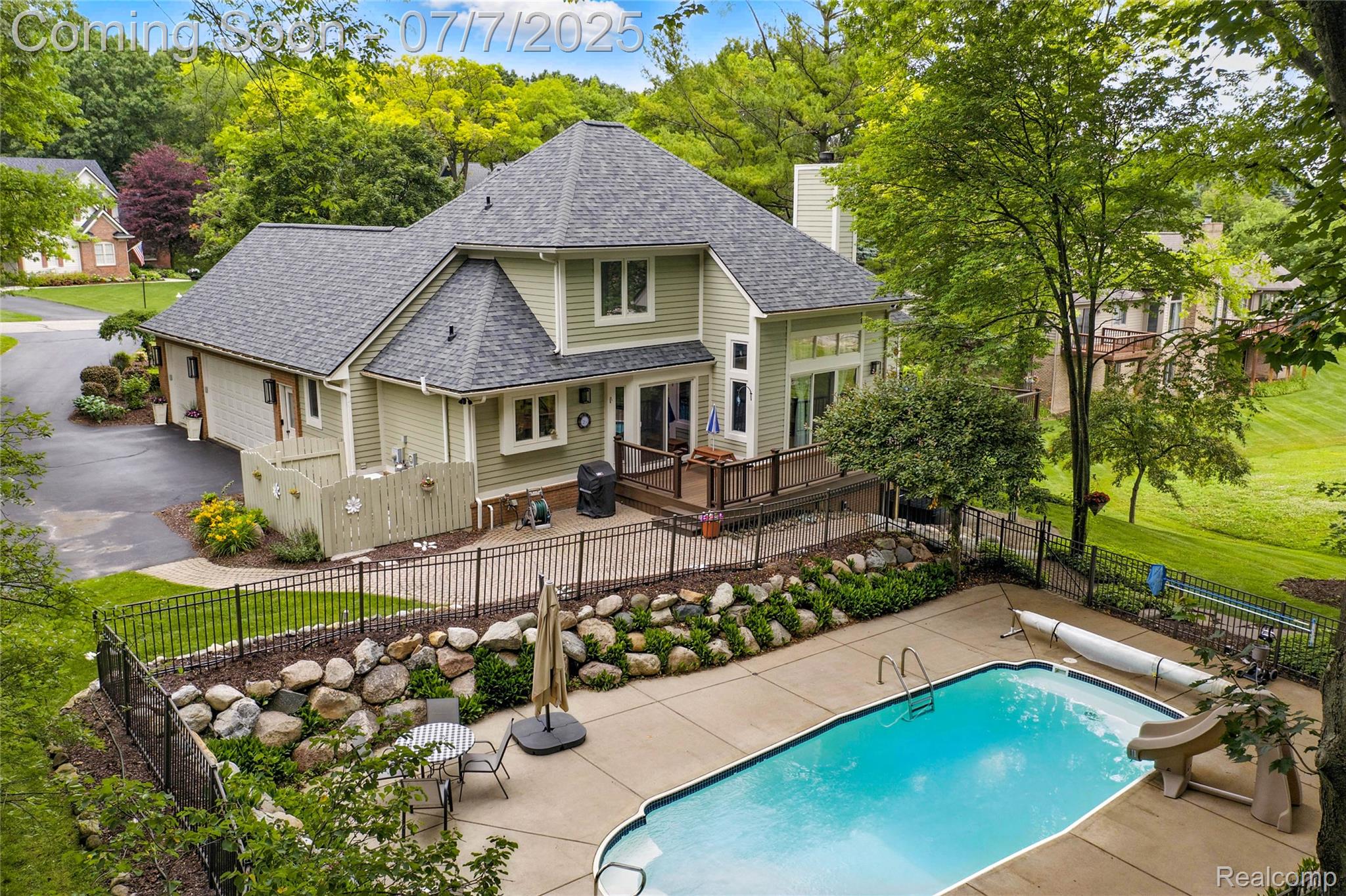 7098 Hickory Hollow Circle