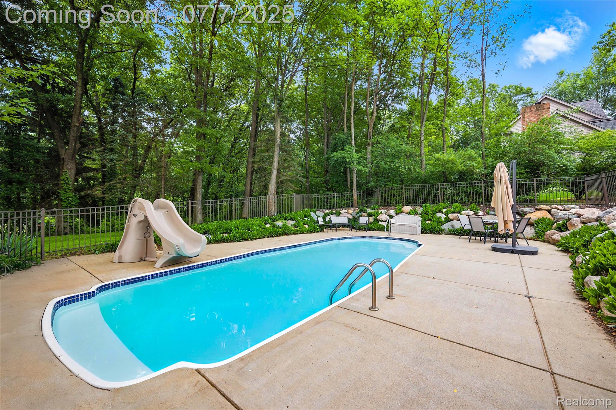 7098 Hickory Hollow Circle