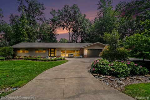 Photo of 3144 Upton Drive, Troy City, MI 48084 (MLS # 20261079844)