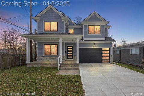 4114 Edgeland Avenue Royal Oak City MI 48073