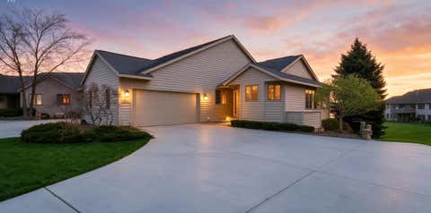Photo of 1470 W Harbour Towne Circle, Muskegon City, MI 49441 (MLS # 71026040145)