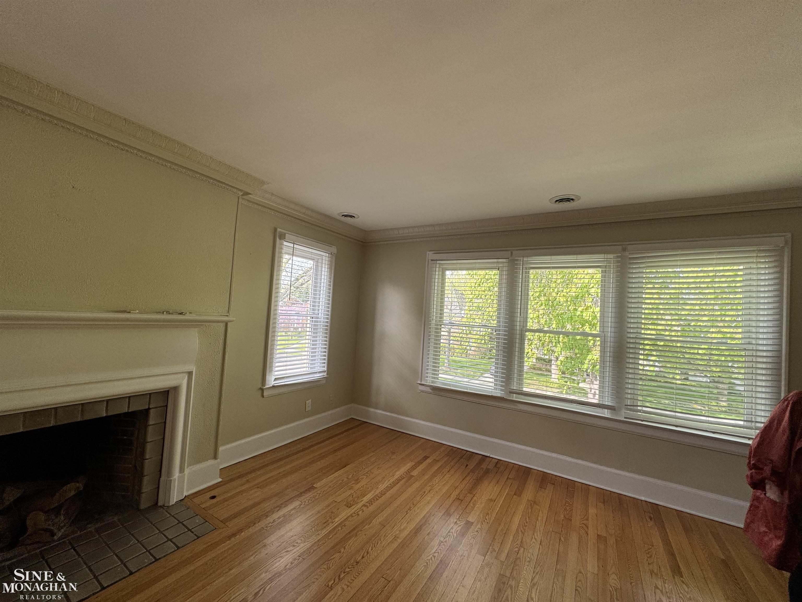 371 Neff - 2nd floor Road