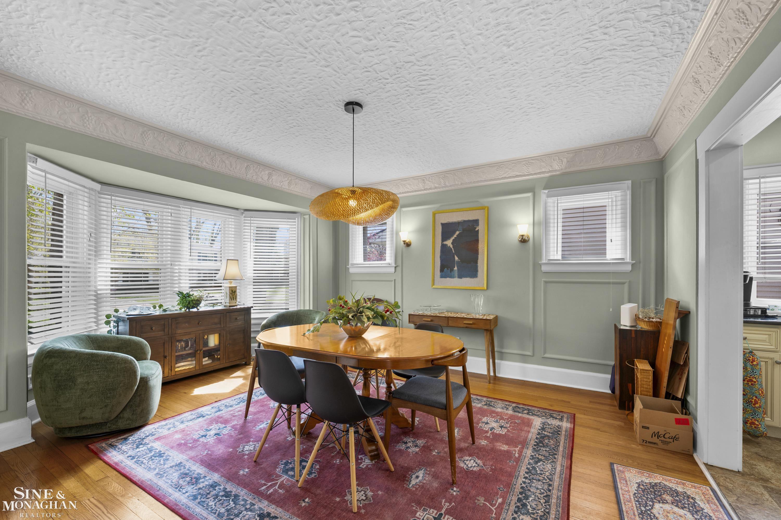 371 Neff - 2nd floor Road