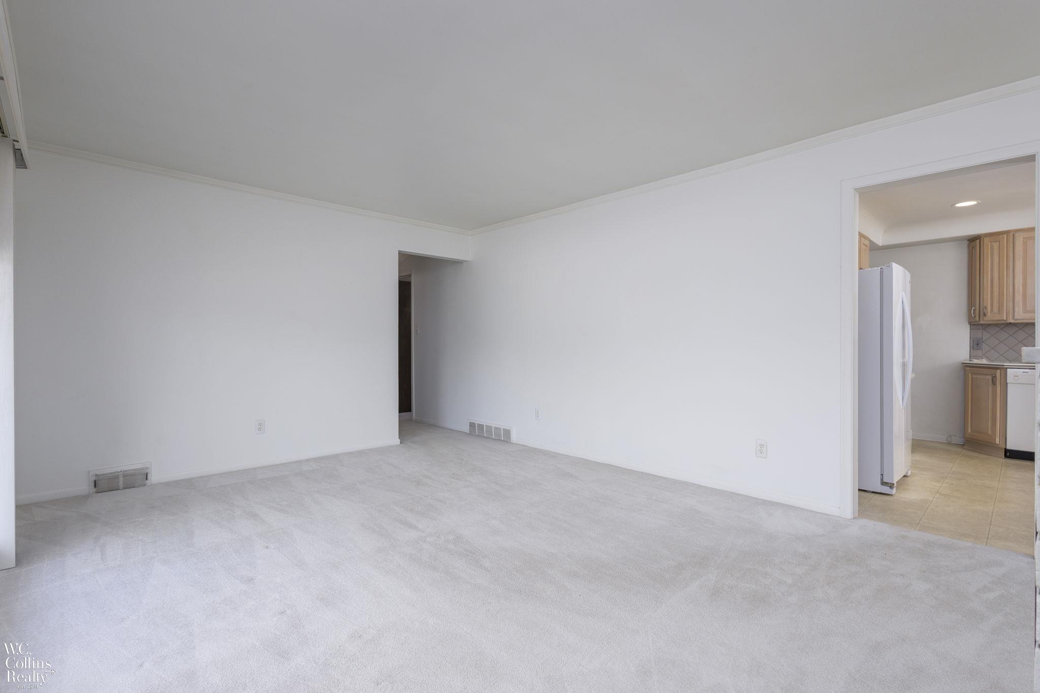 32838 Grinsell Drive