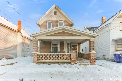 560 Lane Avenue NW Grand Rapids City MI 49504