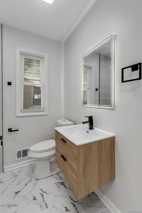 Tiny photo for 14895 Mapleridge Street, Detroit City, MI 48205 (MLS # 20251061001)