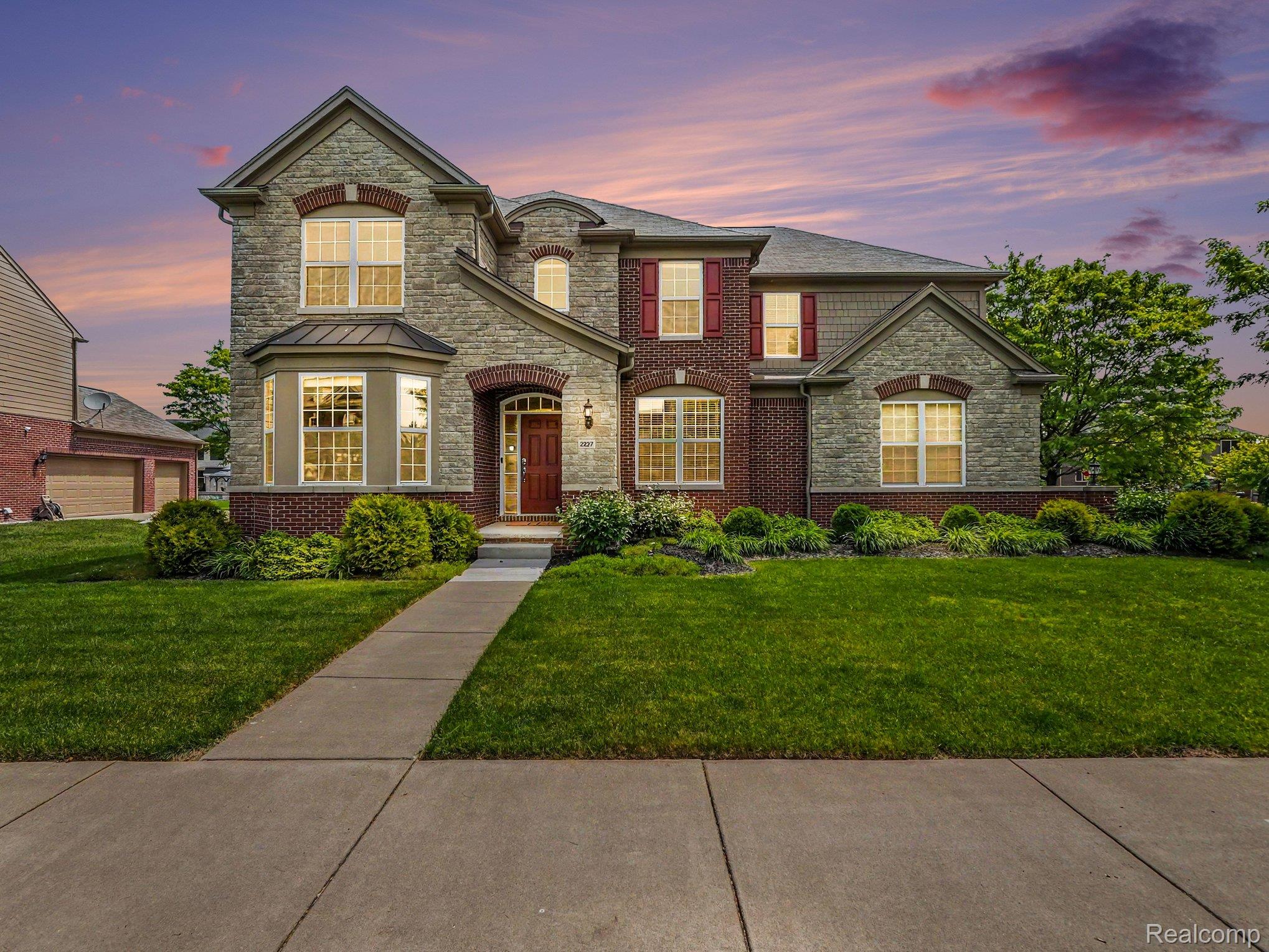 2227 Premier Lane