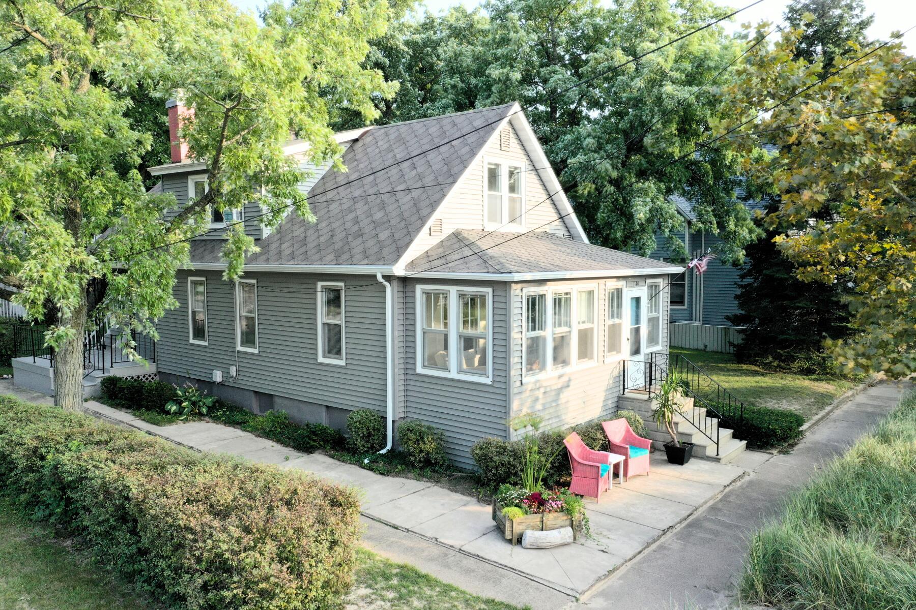 1101 Lions Park Drive