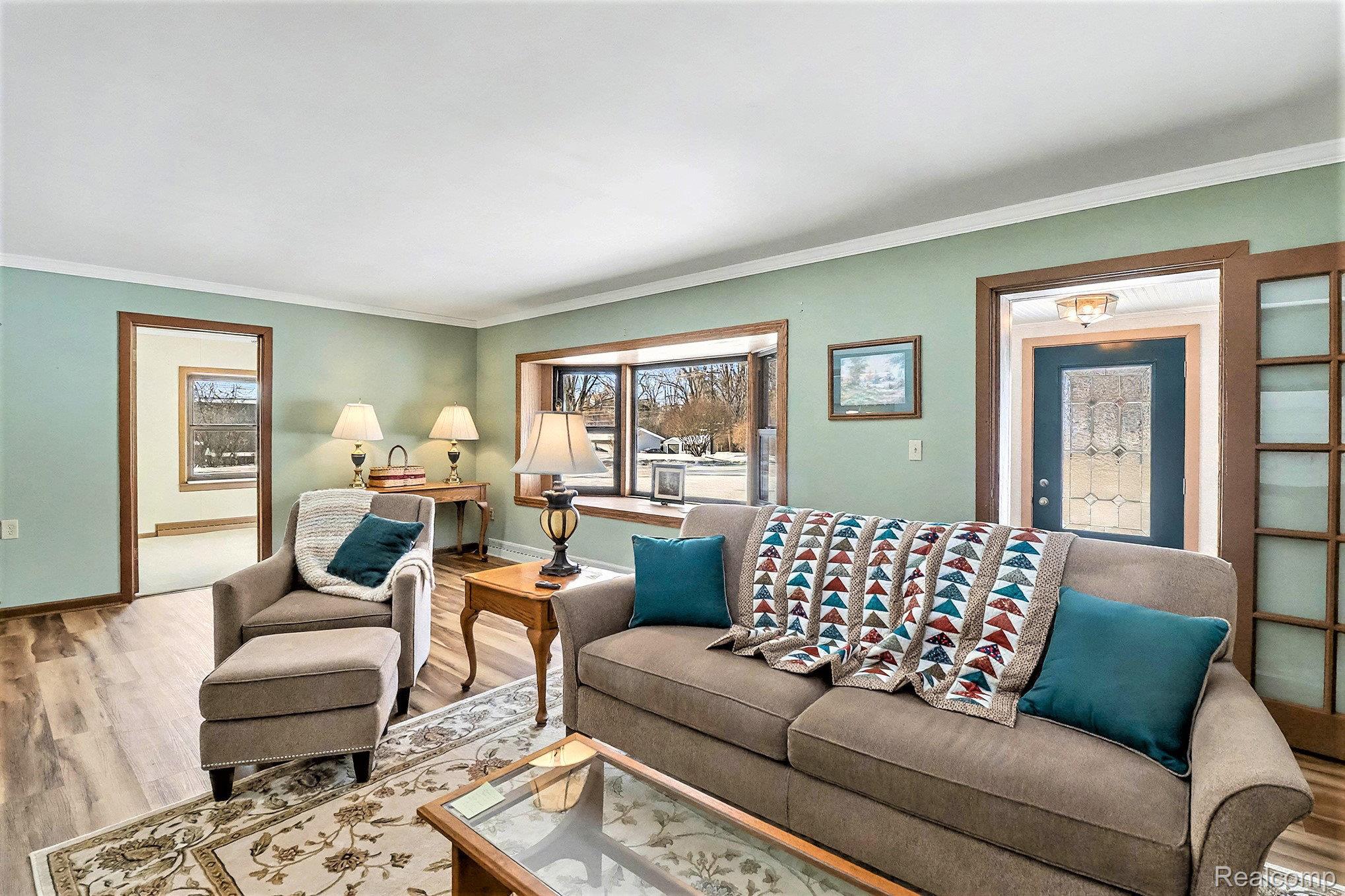 Pontiac, Michigan 48340, United States, 3 Bedrooms Bedrooms, ,2 BathroomsBathrooms,Residential,Active,257382