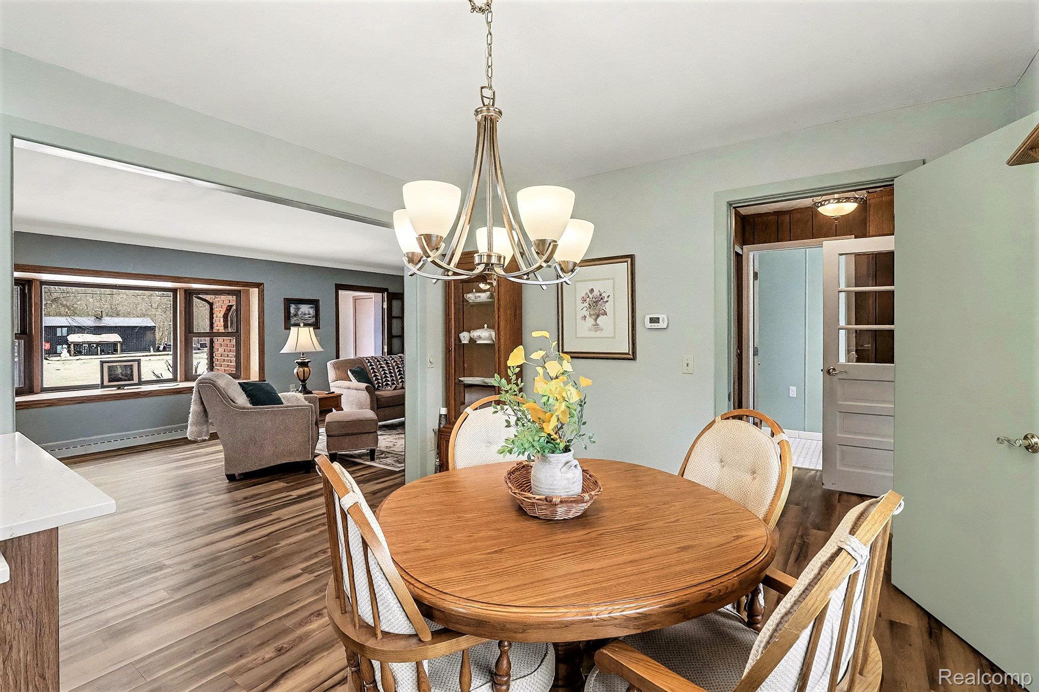 Pontiac, Michigan 48340, United States, 3 Bedrooms Bedrooms, ,2 BathroomsBathrooms,Residential,Active,257382