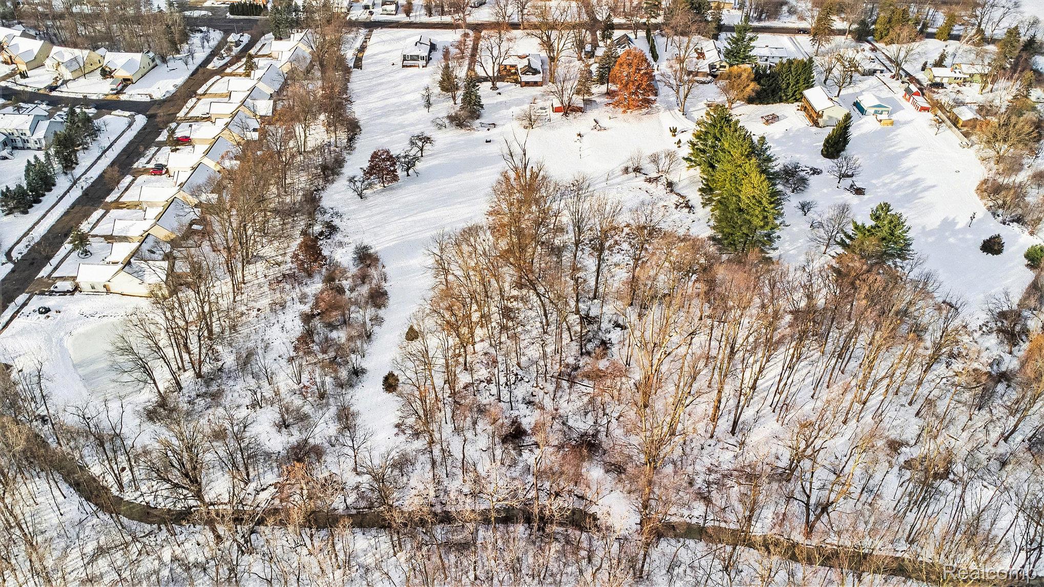 Pontiac, Michigan 48340, United States, 3 Bedrooms Bedrooms, ,2 BathroomsBathrooms,Residential,Active,257382