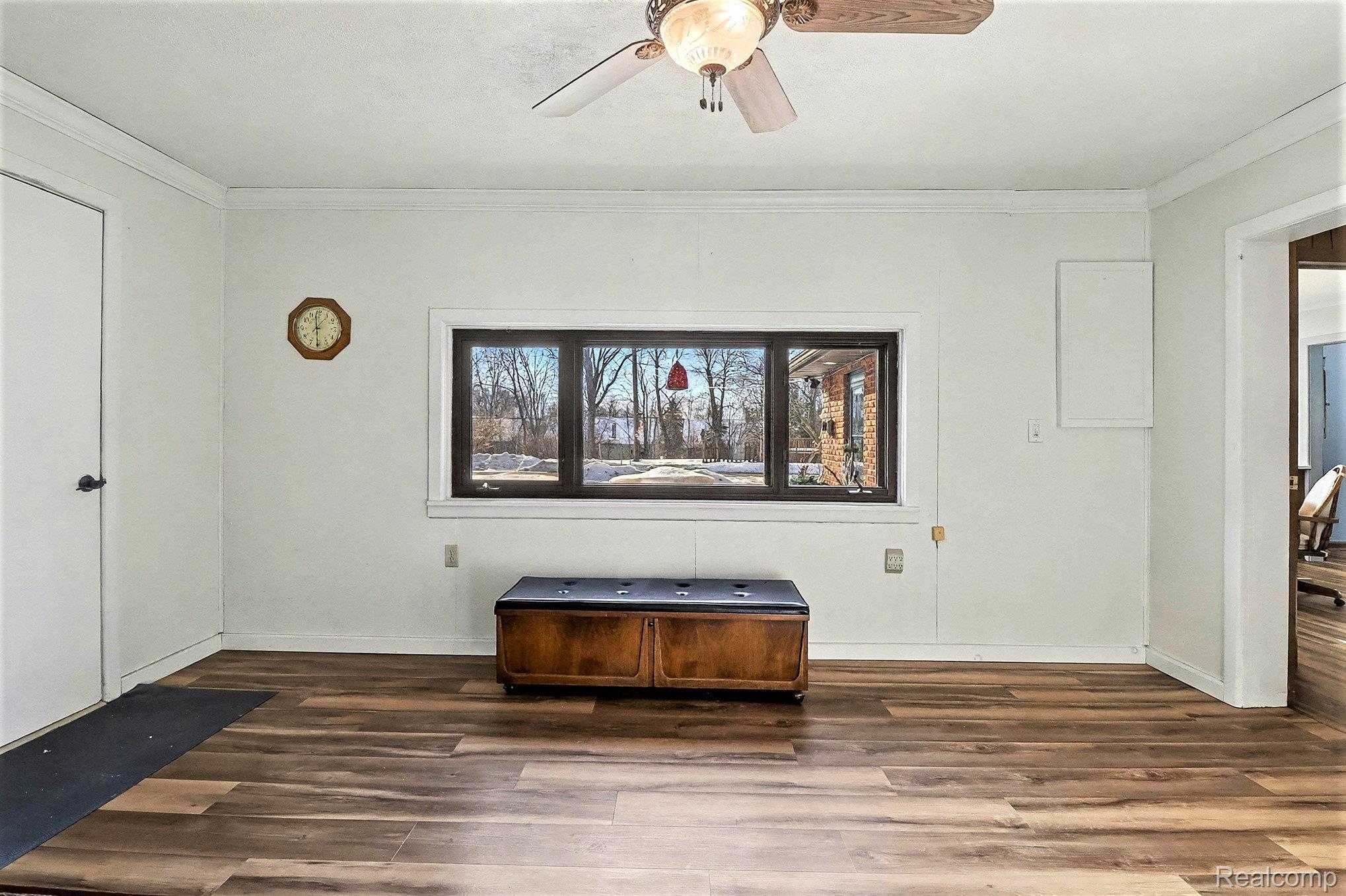 Pontiac, Michigan 48340, United States, 3 Bedrooms Bedrooms, ,2 BathroomsBathrooms,Residential,Active,257382