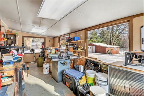 Tiny photo for 1660 Giddings Road, Pontiac City, MI 48340 (MLS # 20251060776)