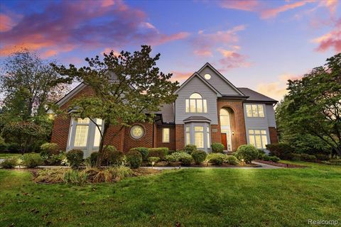 48075 Andover Drive Novi City MI 48374