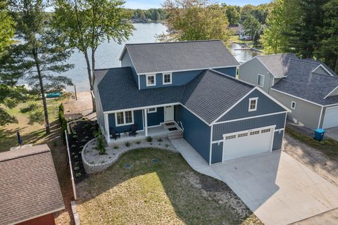 8106 Shenandoah Lane Winfield Township MI 49329