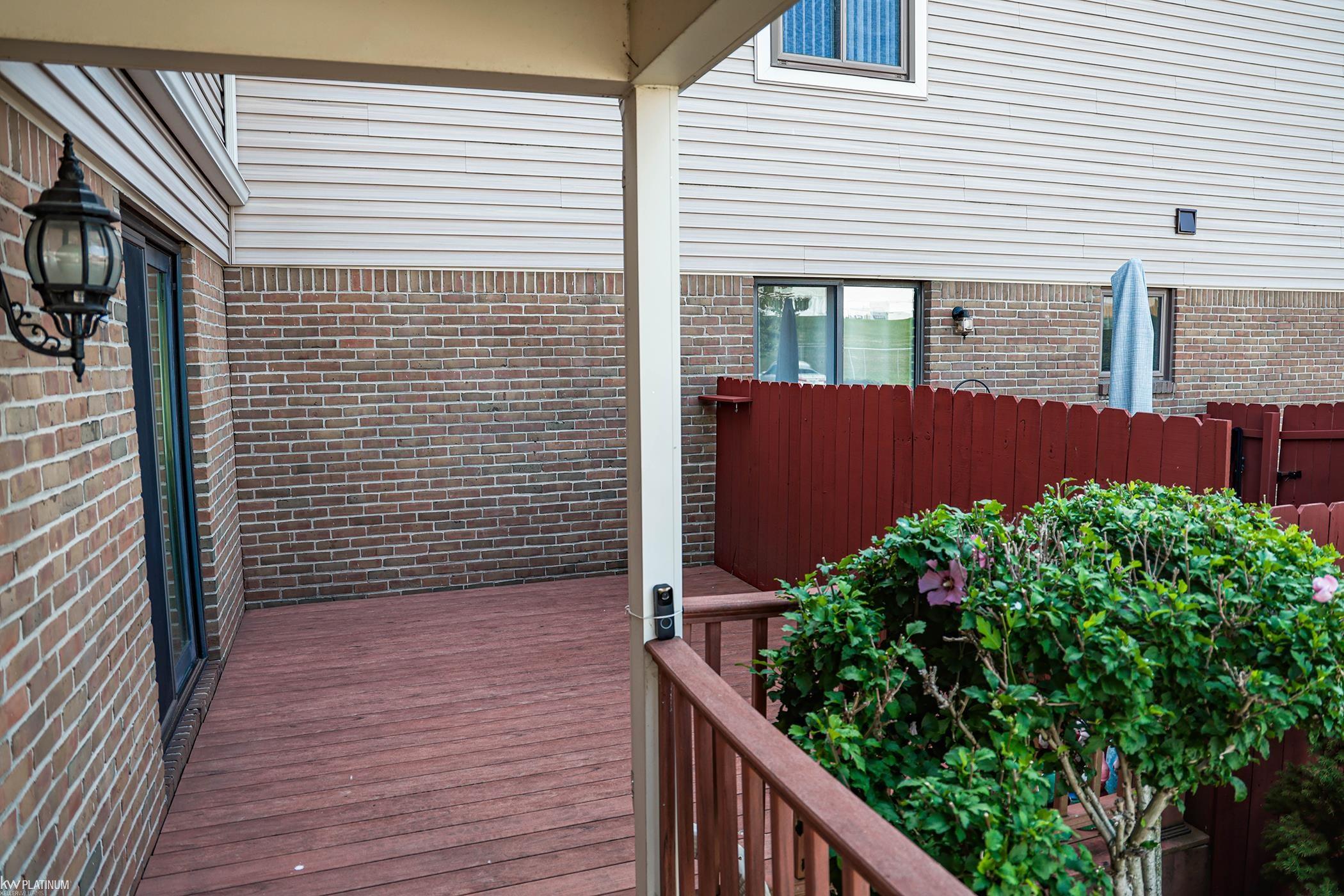 1660 River Road