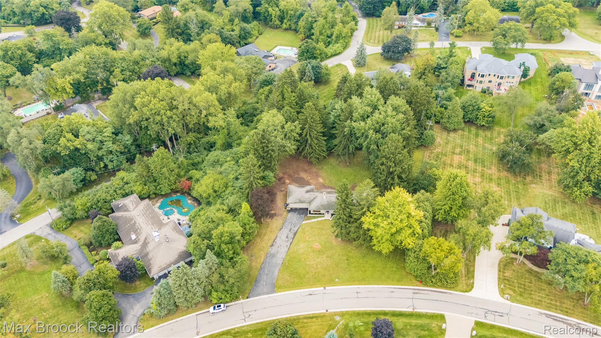 1519 Groton Road