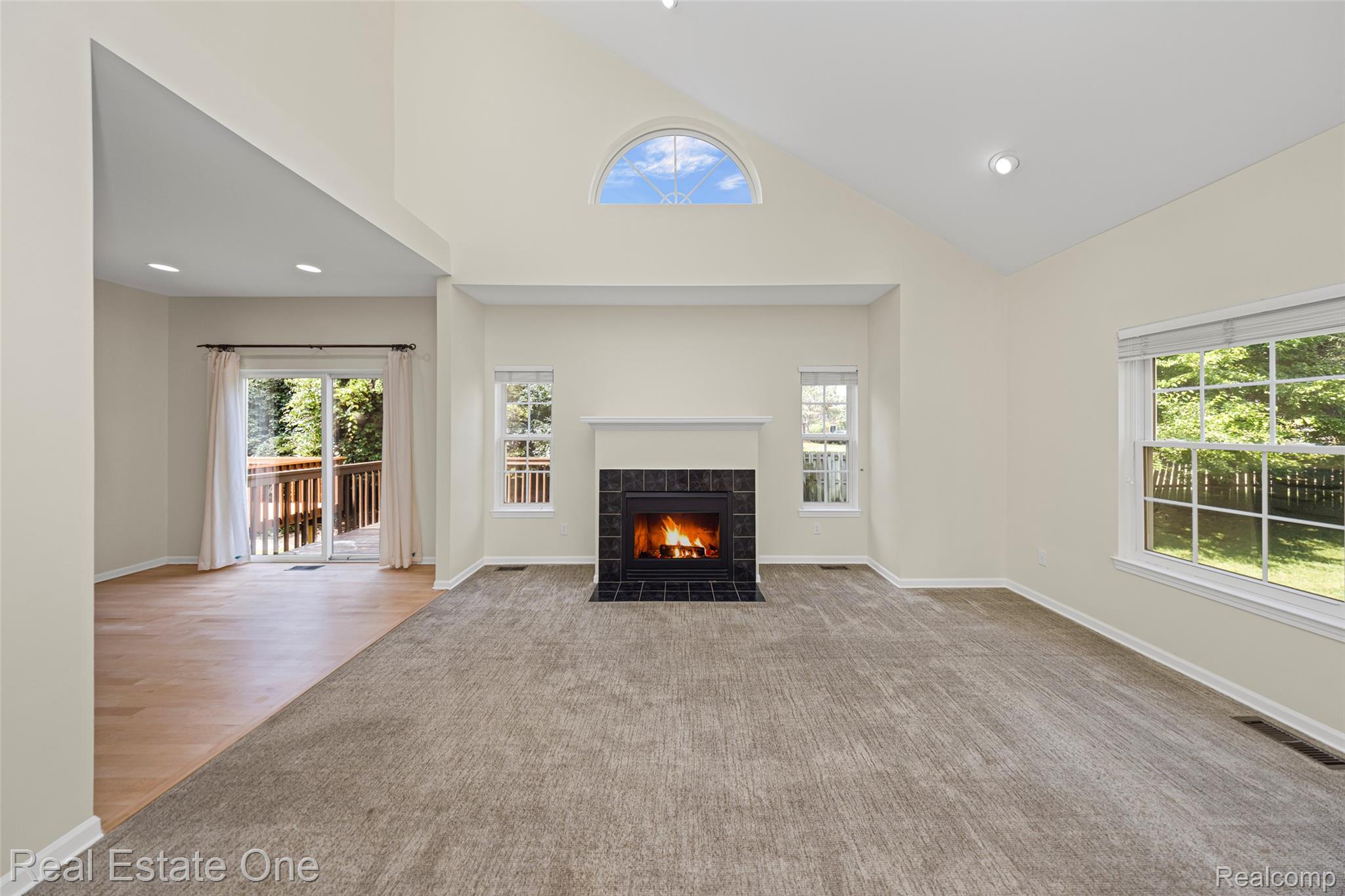 38282 Saratoga Circle