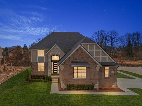 50896 MISTWOOD Drive Macomb Township Macomb MI 48042