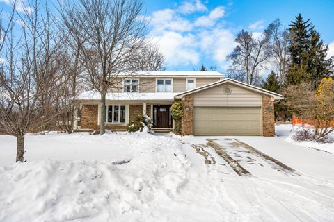 Photo of 2211 Placid Way, Ann Arbor, MI 48105 (MLS # 81026004402)