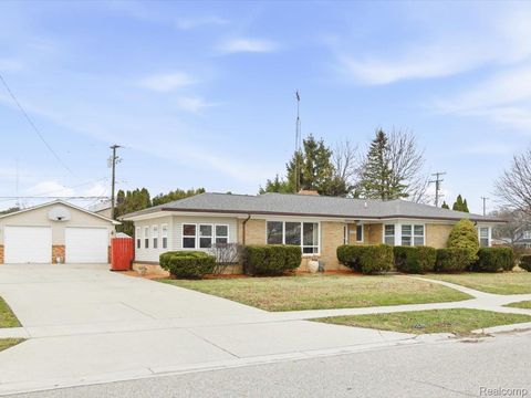 2025 Union Street Port Huron City MI 48060