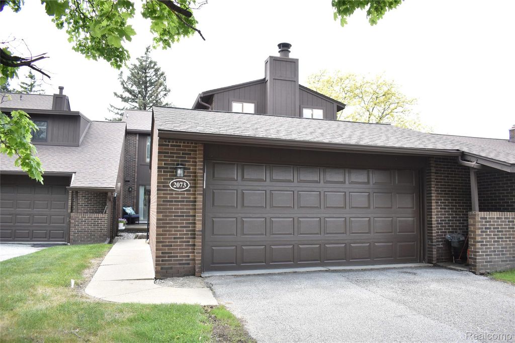 Photo of 2073 Bordeaux Street, West Bloomfield Charter Township, MI 48323 (MLS # 20261056855)