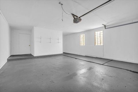 listing image 41