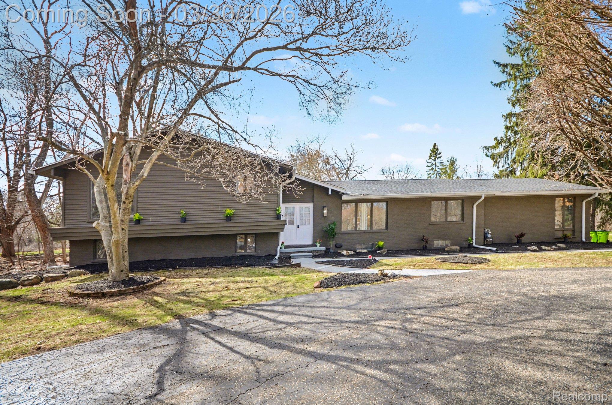 7250 Cedarcroft Lane