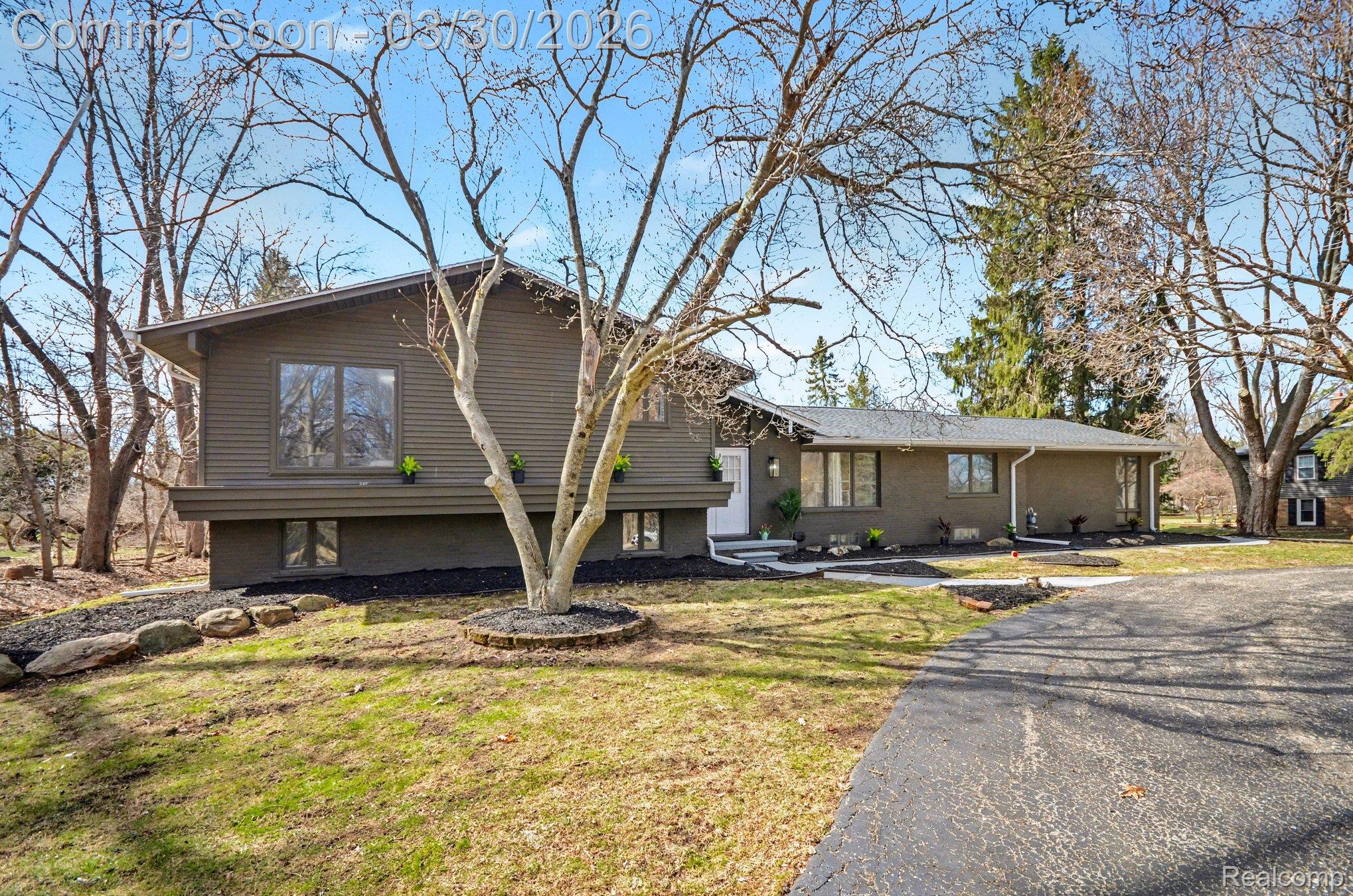 7250 Cedarcroft Lane