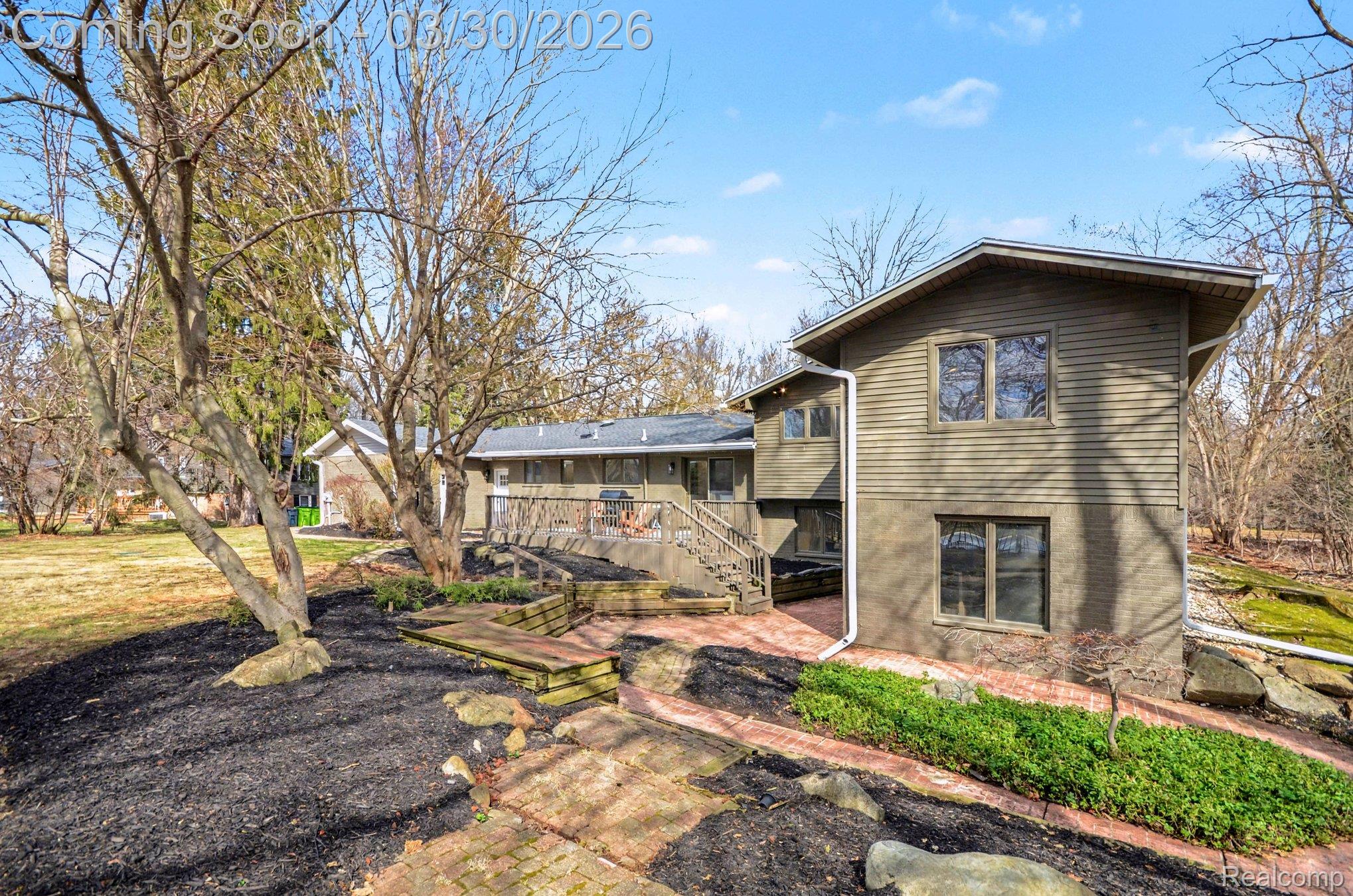 7250 Cedarcroft Lane