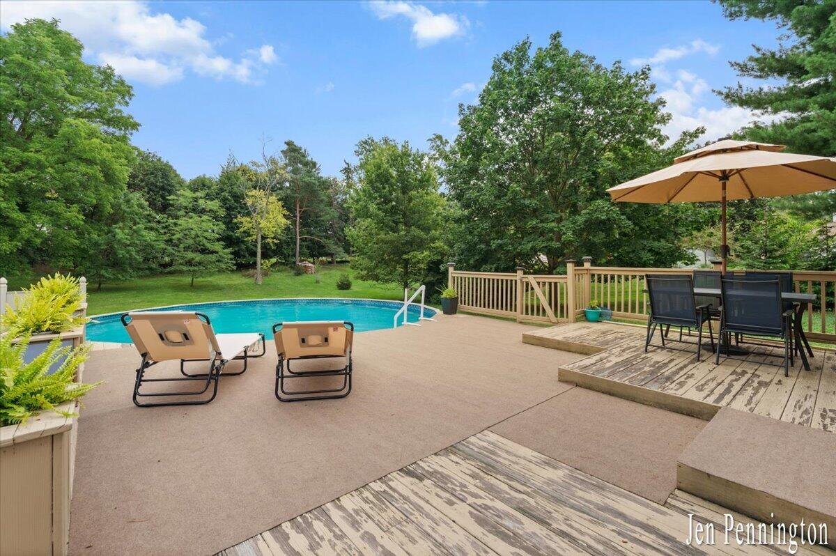 310 Kinney Avenue NW